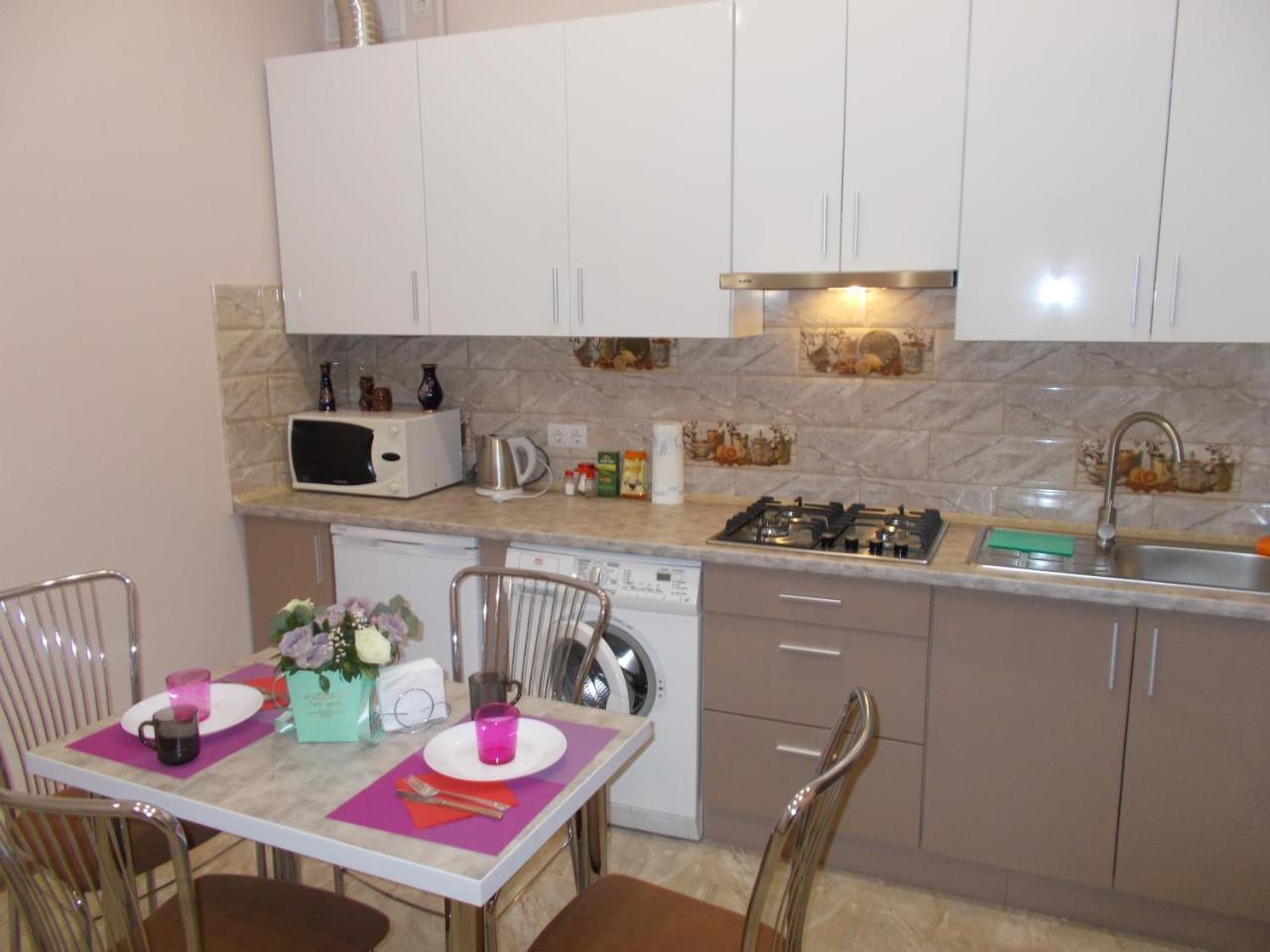 Two-bedroom In 10 Min To The Opera Theatre Apartment *