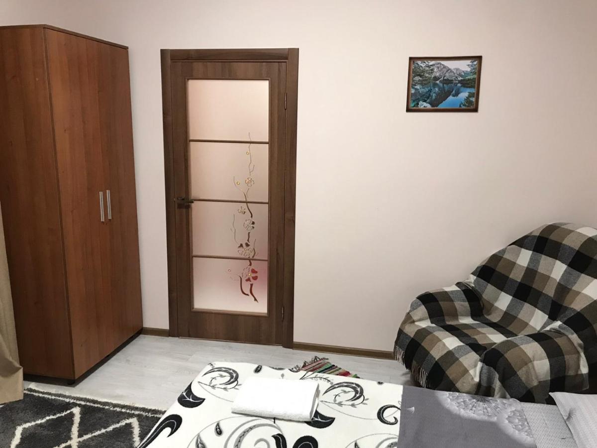 Two-bedroom In 10 Min To The Opera Theatre *